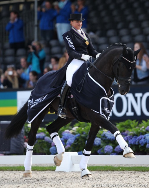 Schneider and Sezuan winning their third, consecutive gold medal at the World Young Horse Championships :: Photo © Astrid Appels