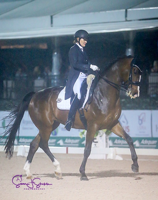 Ashley Holzer and Havanna in the rain at the 2018 CDI-W Wellington