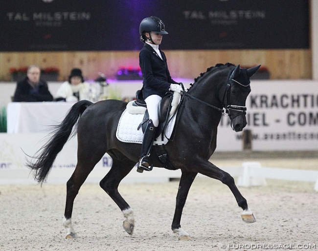 Dutch pony rider Eva van Rooij on King Stayerhof's Jango at the 2018 CDI Lier :: Photo © Astrid Appels