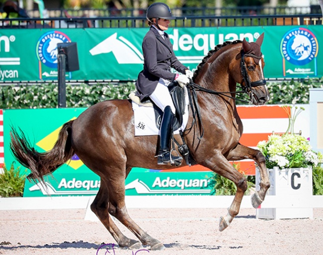 Ashley Holzer and Sir Caramello :: Photo © Sue Stickle