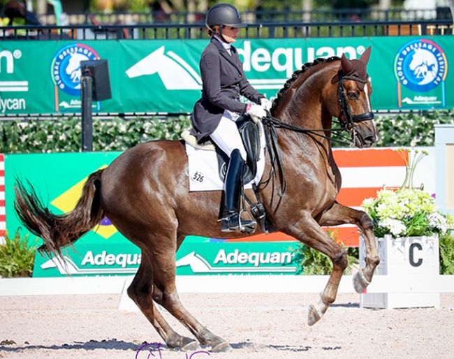 Ashley Holzer and Sir Caramello :: Photo © Sue Stickle