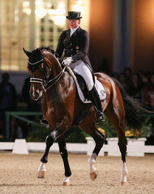 Furstenglanz at the 2017 CDI Wiesbaden in the Kur under floodlight :: Photo © LL-foto