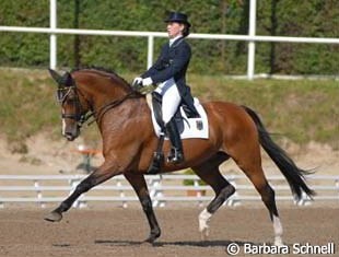 Verena van der Linde and Mitchell at the 2007 European Young Riders Championships :: Photo © Barbara Schnell