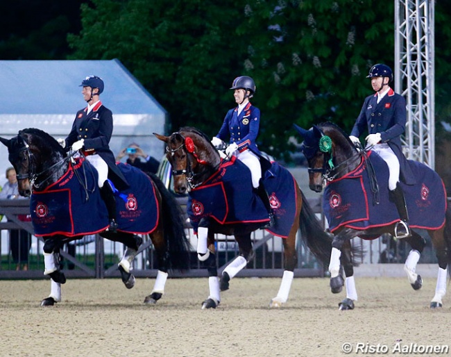 Hester, Dujardin and Hughes in the lap of honour for the 2018 CDI Windsor Grand Prix Kur :: Photo © Risto Aaltonen