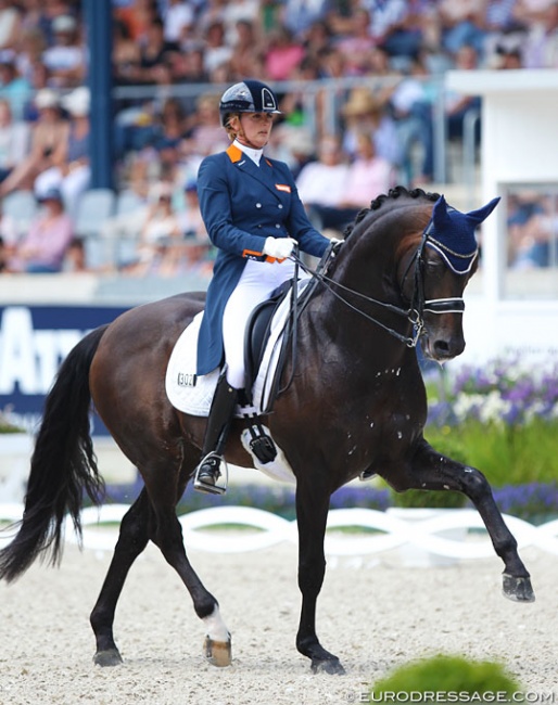 Emmelie Scholtens and Apache at the 2018 CDIO Aachen :: Photo © Astrid Appels
