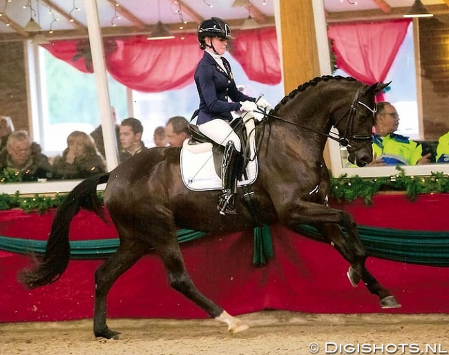 Lauren Asher and Alive and Kicking at the 2017 VSN Trophy Finals :: Photo © Digishots