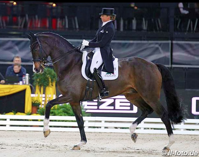 Dorothee Schneider and Faustus at the 2018 CDI-W Stuttgart :: Photo © LL-foto