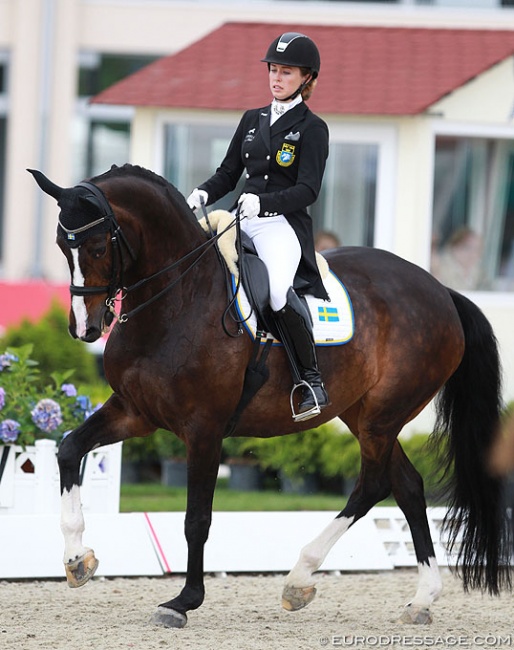 Mathilde Hannell and Deela Mae at the 2016 European Under 25 Championships :: Photo © Astrid Appels