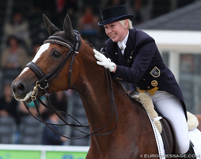 Emma Kanerva and Sini Spirit at the 2011 European Championships :: Photo © Astrid Appels