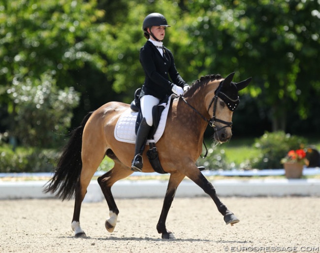 Layla Schmid and Ashen Dew Drop at the 2019 CDIO-PJYR Hagen :: Photo © Astrid Appels