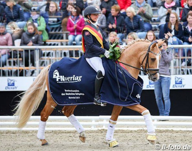 Michele Schulmerig and Glückskeks at the 2019 Bundeschampionate :: Photo © LL-foto