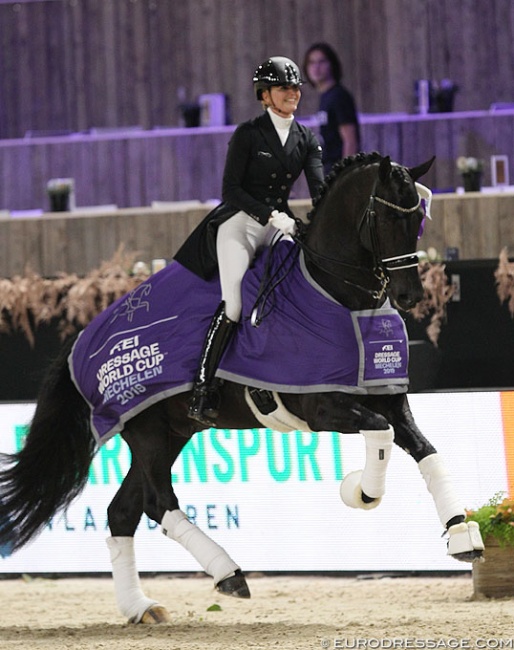 Emmelie Scholtens and Desperado win the 2019 CDI-W Mechelen Grand Prix :: Photo © Astrid Appels