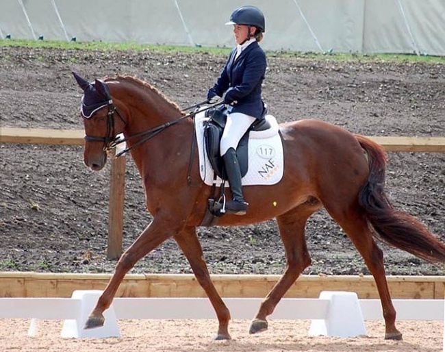 Erin Orford and the British Hanoverian Dior (by Dimaggio x Hitchcock)