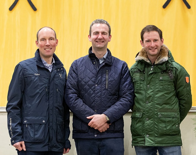 Hanoverian Verband Managing Director Wilken Treu with its two auctioneers Bernd Hickert and Frederik De Backer