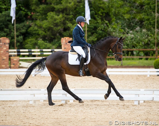 Marie-Louise Moerings on Indo at the 2017 CDN Etten-Leur :: Photo © Digishots