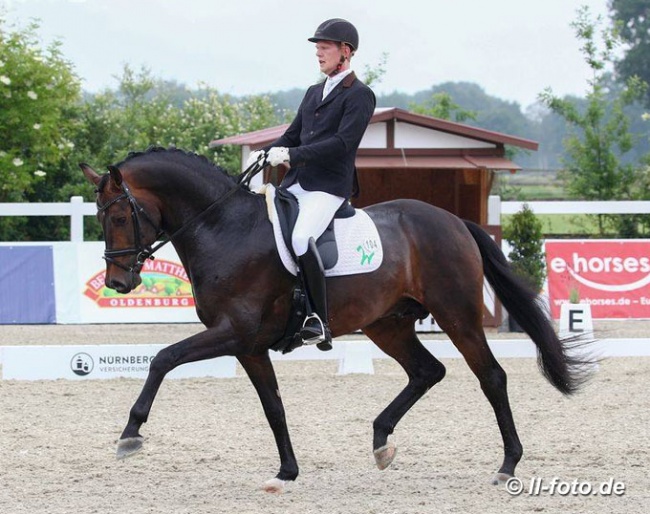 Niklaas Feilzer and Falihandro at the 2020 CDN Essen-Herbergen :: Photo © LL-foto