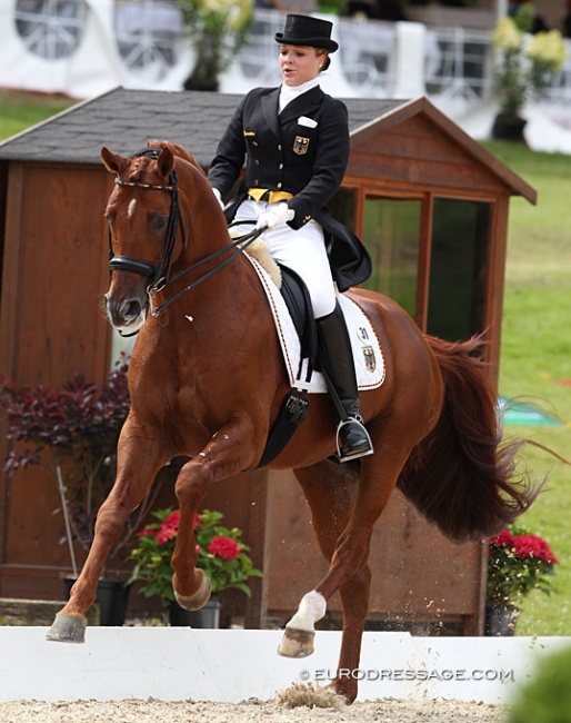 Lena Schütte and Eloy at the 2011 European Junior Riders Championships in Broholm :: Photo © Astrid Appels