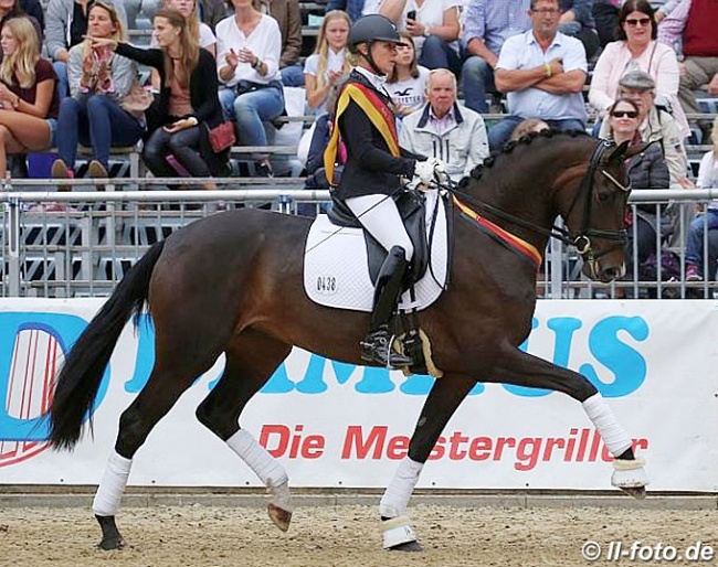 Sandra Kötter and Feingefühl at the 2018 Bundeschampionate :: Photo © LL-foto