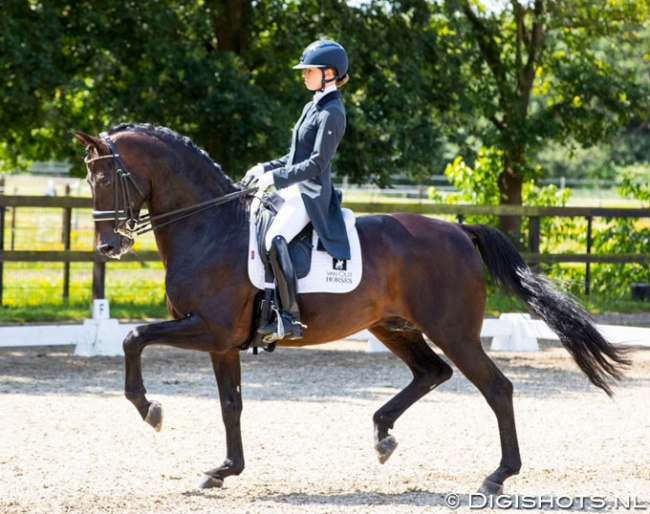 Charlotte Fry and Chippendale at the 2020 CDN Nispen :: Photo © Digishots