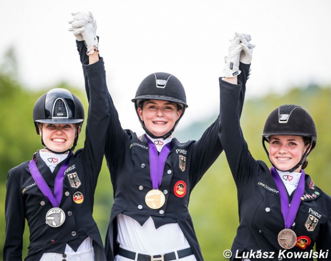 Anna Middelberg, Valentina Pistner and Jana Lang on the Kur podium at the 2020 European Junior Riders Championships :: Photo © Lukasz Kowalski