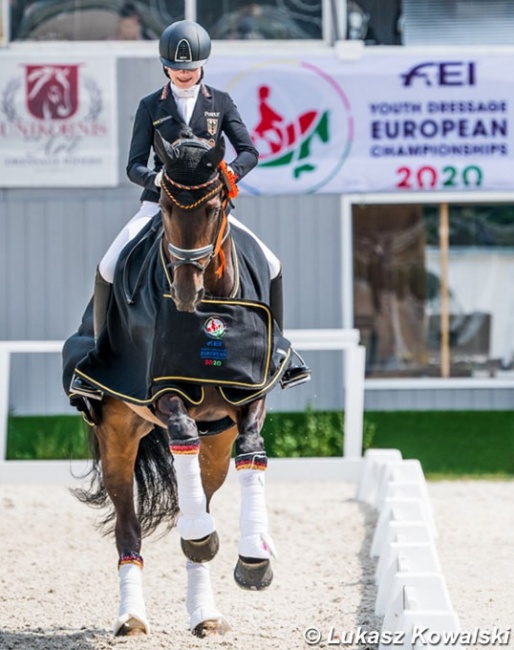 Clara Paschertz and Danubio OLD win the warm-up preliminary test at the 2020 European Children Championships :: Photo © Lukasz Kowalski