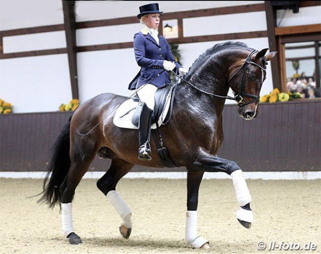 Therese Nilshagen and Sean Connery in Lodbergen in 2013 :: Photo © LL-foto