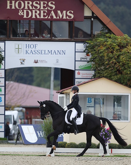 Luca Sophia Collin and Descolari at the 2020 CDI Hagen :: Photo © Astrid Appels