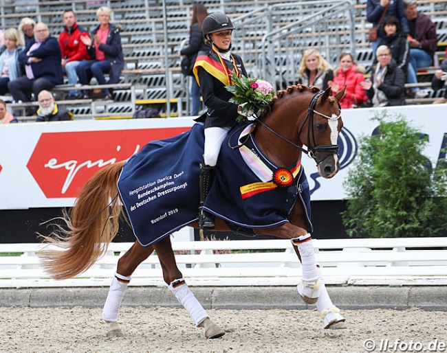 Antonia Busch-Kuffner and Double Diamond AK at the 2019 Bundeschampionate :: Photo © LL-foto