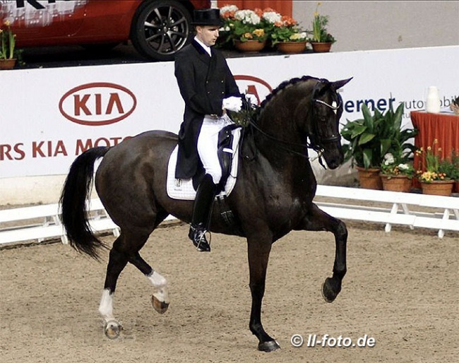 Andreas Helgstrand and Tacolando Triple R at the 2012 CDI Bremen :: Photo © LL-foto