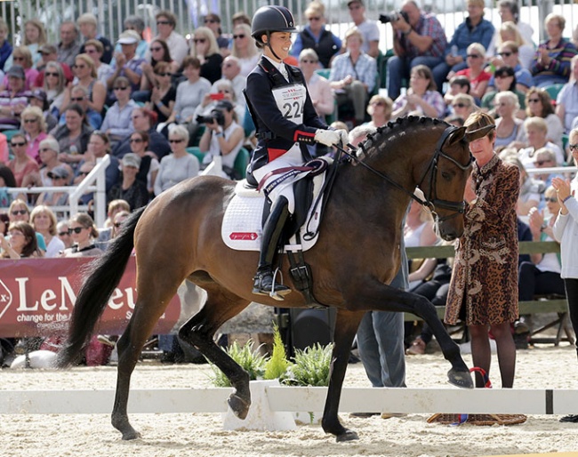 Charlotte Dujardin on Mount St. John VIP (by Vivaldi x Donnerhall)