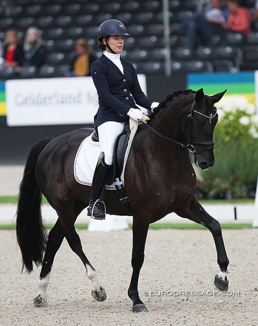 Gabriella Erdi and Jemima LH at the 2019 World Young Horse Championships in Ermelo :: Photo © Astrid Appels