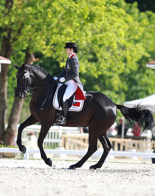 Vivian Chang and Nora at the 2015 CDIO Compiègne :: Photo © Astrid Appels
