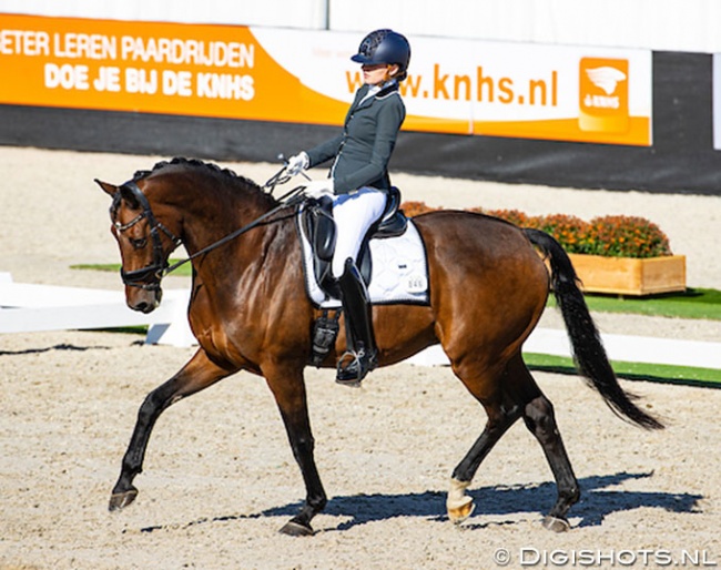 Maud de Reu on Webron at the 2020 Dutch Para Championships :: Photo © Digishots