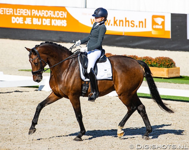 Maud de Reu on Webron at the 2020 Dutch Para Championships :: Photo © Digishots