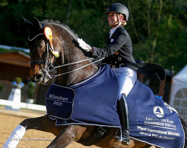 Jessica von Bredow-Werndl on Dalera at the 2021 CDI Munich :: Photo © Petra Kerschbaum