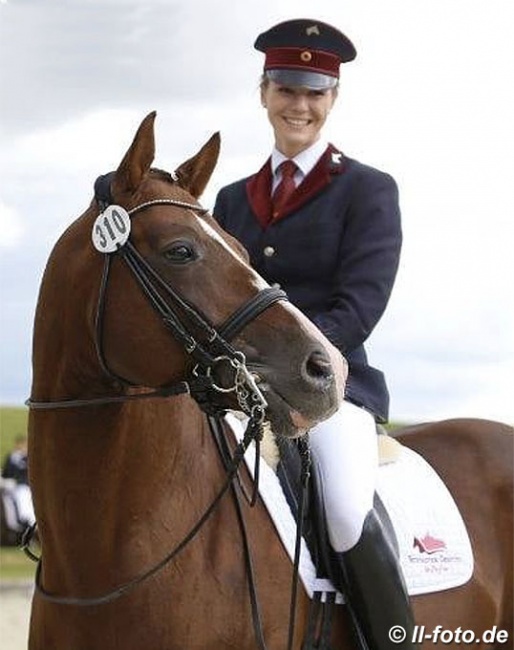 Anna Weilert and Quaterback at the 2016 CDN Werder :: Photo © LL-foto