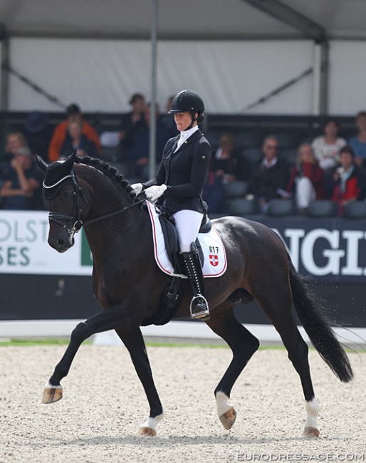 Carolin Brandt and Flashback at the 2019 World Young Horse Championships :: Photo © Astrid Appels