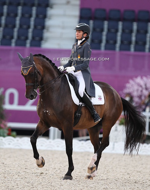 Beatriz Ferrer-Salat and Elegance at the 2021 Tokyo Olympics :: Photo © Astrid Appels