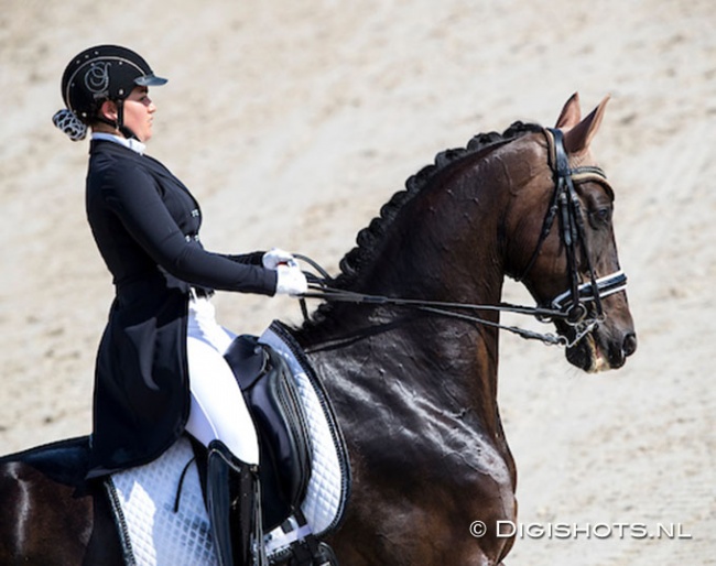 Jazmin Yom Tov and Oldi :: Photo © Digishots