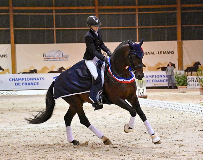 Laetitia Lorber and James Bond de Massa at the 2021 French Championships for 7-year olds :: Photo © Les Garennes