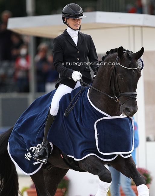 No Medal for WCYH Champions Charlotte Fry and Kjento at the 2021 World Young Horse Championships in Verden :: Photo © Astrid Appels