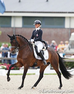 Kristine Möller and Standing O'Vation at the 2017 World Young Horse Championships :: Photo © Astrid Appels