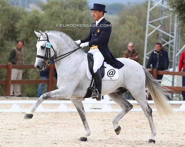 Lauro Aguilo and Hierro (by KWPN stallion Ferro out of PRE mare Babieca XII (by Binguero)) at the 2011 Sunshine Tour :: Photo © Astrid Appels