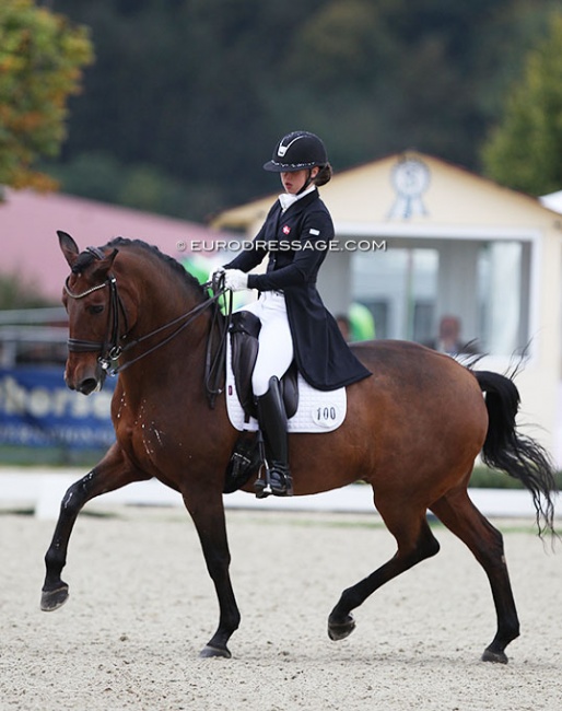 Lea Torabi competing her schoolmaster Roberto des Frettes at the 2020 CDI Hagen :: Photo © Astrid Appels