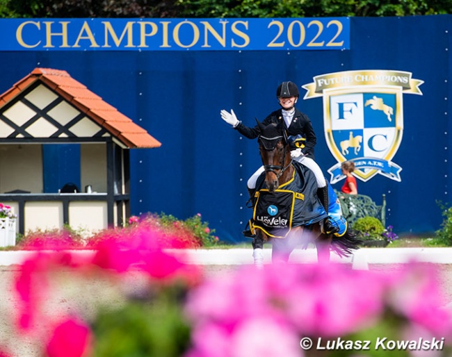 Amber Hennes and Allegro van het Trichelhof  wins the Children individual test :: Photo © Lukasz Kowalski