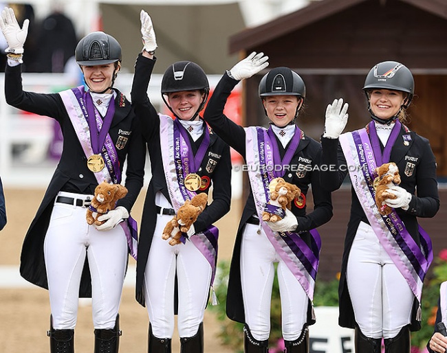 The German juniors win team gold at the 2022 European Junior Riders Championships in Hartpury :: Photo © Astrid Appels