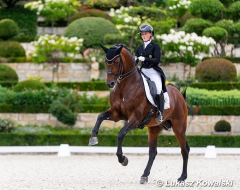 Paulina Holzknecht and Entertainer Win T at the 2022 CDI Kronberg :: Photo © Lukasz Kowalski