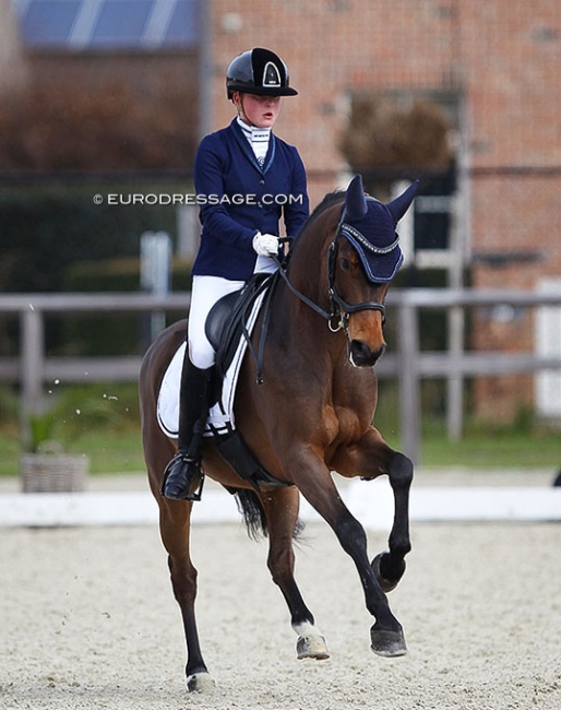Lou Eden Commenge on Oscar at the 2022 CDI Opglabbeek :: Photo © Astrid Appels