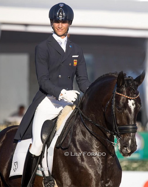 Copernico with Juan Matute Guimon at the CDI Wellington :: Photo © Lily Forado