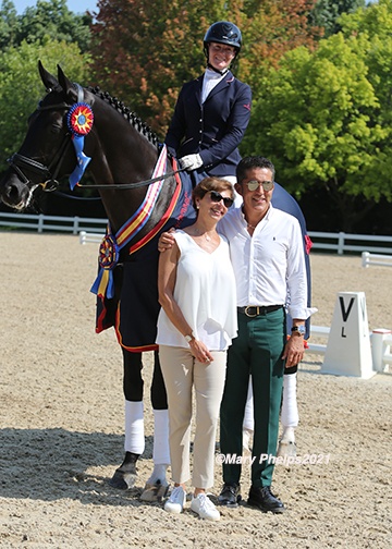 Fontenay ridden by Katrina Evans and owned by Gina Raful and Parra, was crowned National Champion for 4-year-old horses in 2021 :: Photo © Mary Phelps